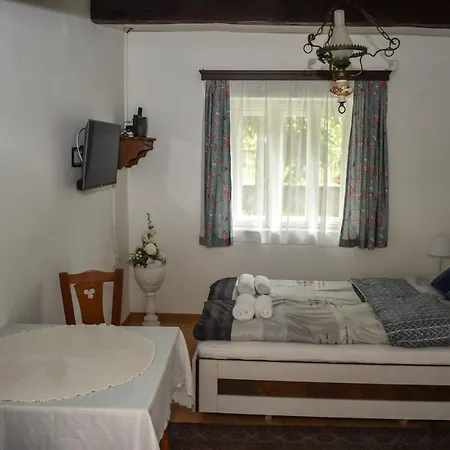 Korkostolo Vendeghazak * Aggtelek