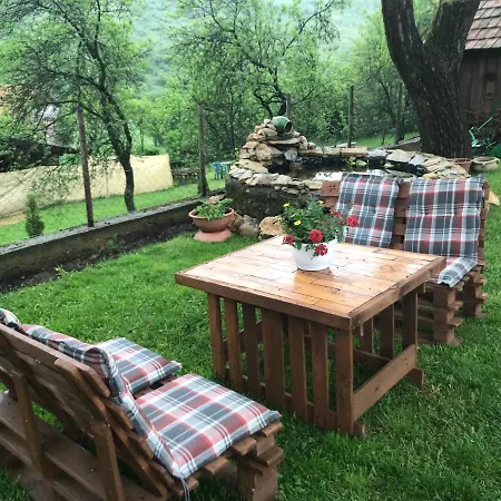 Korkostolo Vendeghazak Apartament *