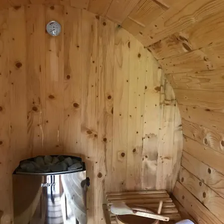 Korkostolo Vendeghazak Apartment